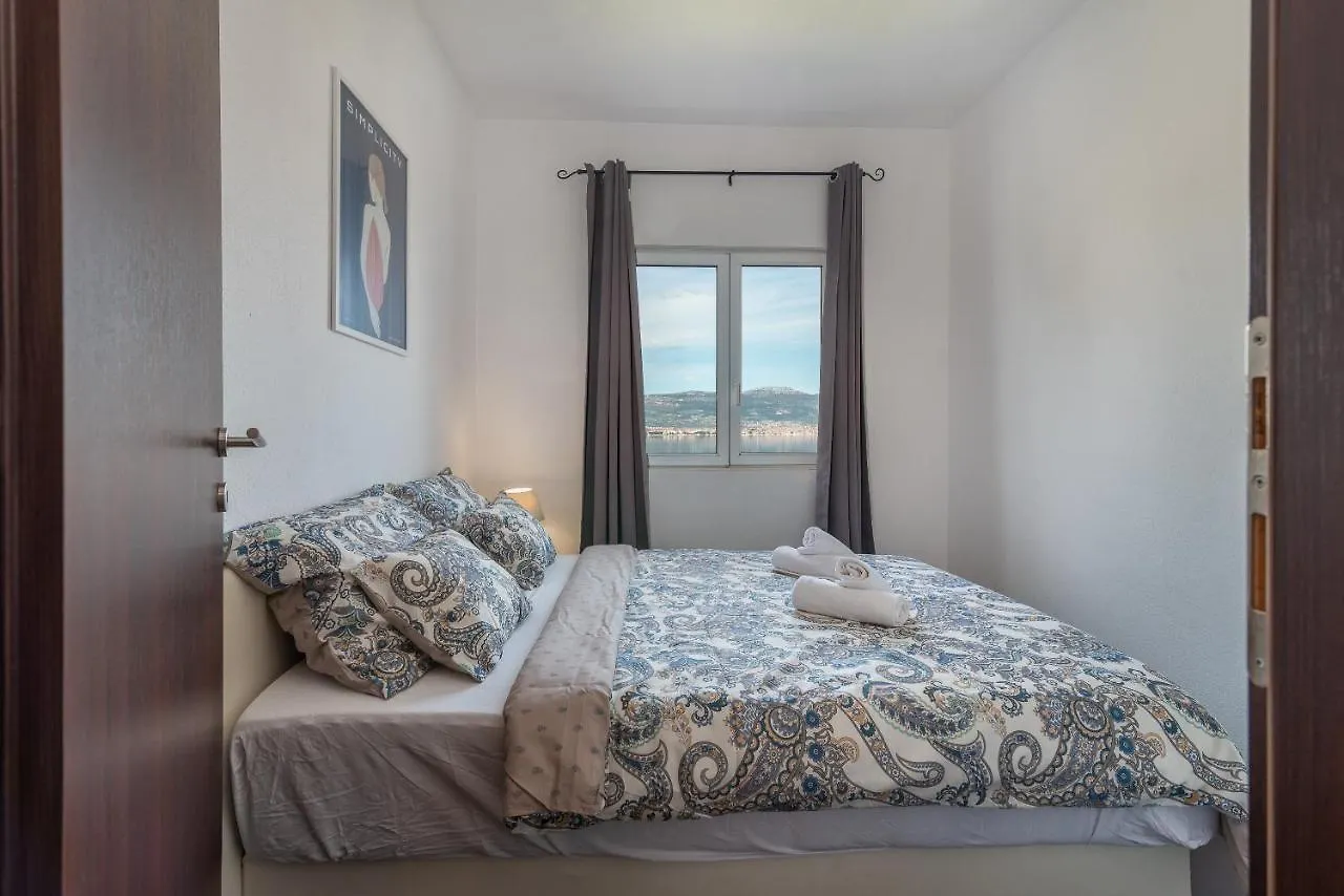 Holiday Villa Nostra Trogir 0*,