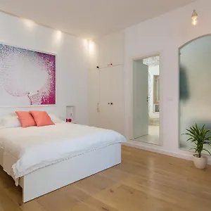  Appartement That Place