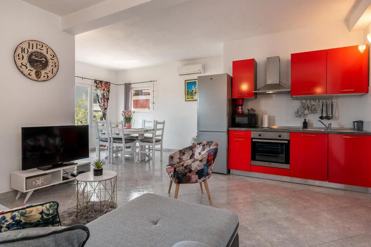 Holiday Villa Nostra Trogir Kroatië
