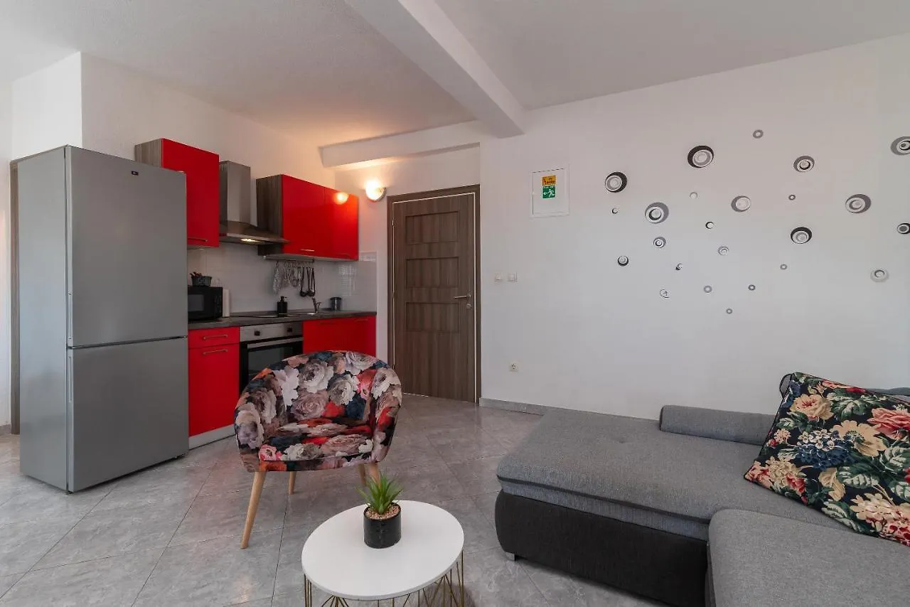 Appartement Holiday Villa Nostra Trogir Kroatië